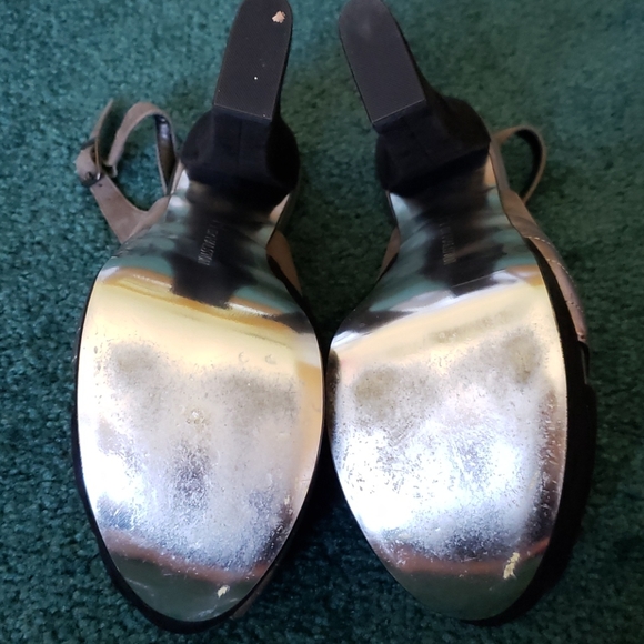 H by Halston Peep Toe Sling-Back Heels - Picture 6 of 7